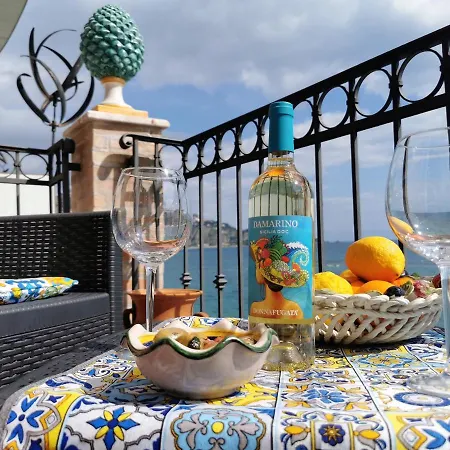 Nesea Naxos - Sicilian Suite Giardini-Naxos Extérieur photo